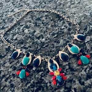 Raindrop statement necklace